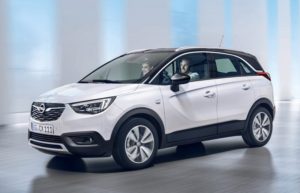 Opel опубликовал первое фото новинки Crossland X