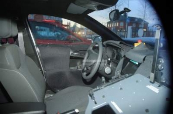 Опубликованы шпионские фото хэтчбека Opel Corsa