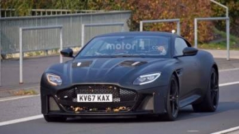 Суперкар Aston Martin "засветился" на тестах