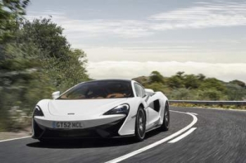 Только хардкор: McLaren показал самый практичный суперкар
