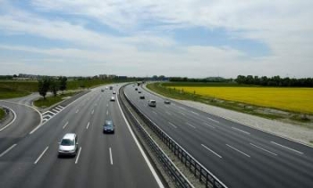 В Украине обещают построить международную автодорогу