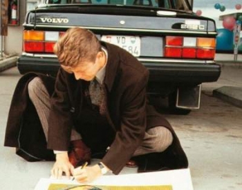 Автомобиль Дэвида Боуи продали за рекордную сумму денег