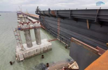 Начал проседать: стало известно о серьезных проблемах с Крымским мостом