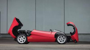 Необычный Ferrari выставили на продажу