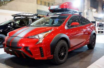 Рассекречен дизайн новой Toyota Prius 2018