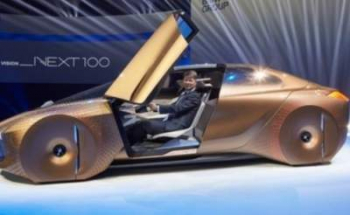 В беспилотных автомобилях BMW останутся педали и руль