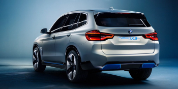 В Пекине представили полностью электрический кроссовер BMW Concept iX3