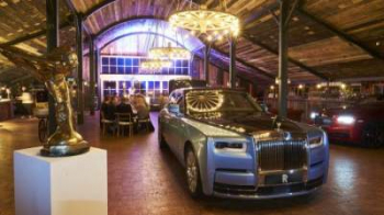 Автомобили и коньяк: Rolls-Royce провела необычное мероприятие