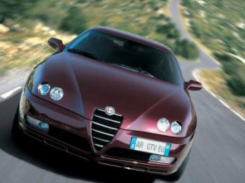 Alfa Romeo возродит имена GTV и 8C