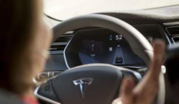 Маск сообщил, когда в Tesla появится полноценный автопилот