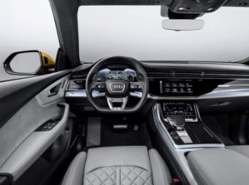 В Сети появились официальные фотографии нового Audi Q8