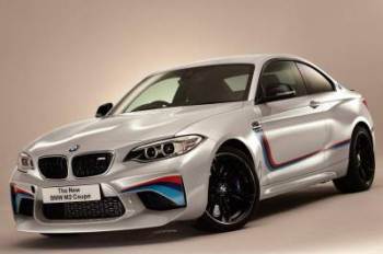 BMW представила облеченный вариант спорткупе M2