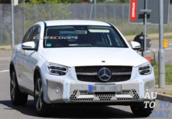 Новый Mercedes-Benz GLC Coupe "поймали" на автотестах