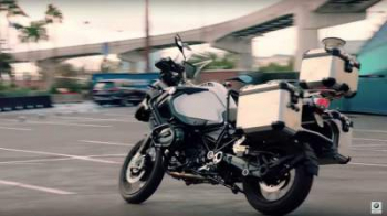 BMW показала в движении новый автономный мотоцикл
