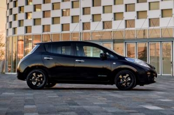 Nissan представила специальную версию Leaf