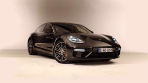 Porsche Panamera получил новые версии