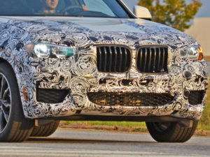 Новое поколение кроссовера BMW X3 готовится к презентации