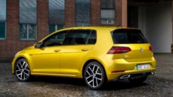 Первые фотографии обновленной модели Volkswagen Golf