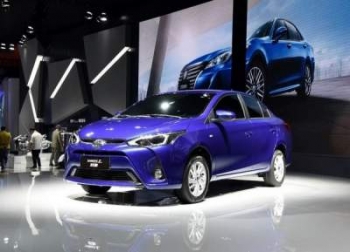 Toyota представила новый компактный седан Yaris L