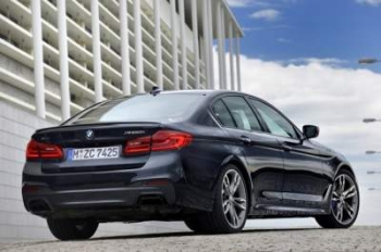 Опубликованы первые снимки самой мощной "пятерки" BMW