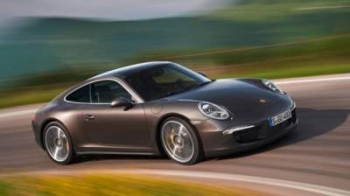 Названа стоимость мощного Porsche 911