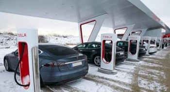 Электромобили Tesla смогут зарядиться за 10 минут