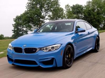 Новая версия BMW M4 появится в следующем году