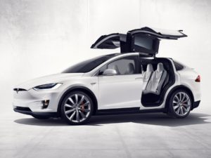 Tesla поднимает цены на Model X для китайского рынка