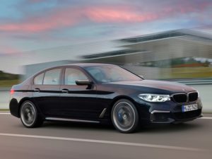 BMW объявил рублевые цены седана 5-Series нового поколения‍