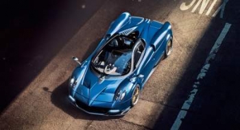 Опубликованы первые фото гиперкара Pagani Huayra Roadster