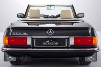 В Британии раритетный Mercedes Benz 500SL выставили на продажу