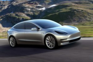 Первый тест-драйв Tesla Model 3 провел лично Илон Маск
