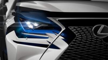 Lexus опубликовал первый тизер обновленного кроссовера NX