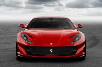 Ferrari похвалилась новым спорткаром