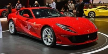 Ferrari представила самый быстрый суперкар в истории