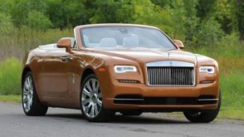 Rolls-Royce пообещал удивить на Женевском автосалоне