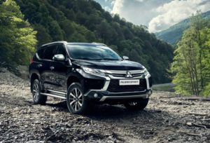 Стали известны российские цены на дизельный Mitsubishi Pajero Sport