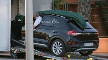 Первые "живые" фото нового вседорожника Volkswagen "слили" в Сеть