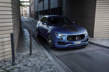 "Живые" фото обновленного кроссовера Maserati "слили" в Сеть