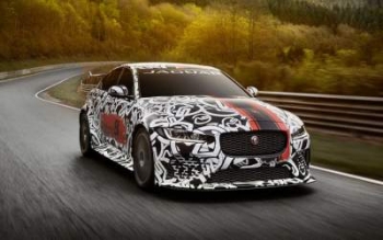 Jaguar показал свой самый быстрый седан
