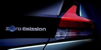 В Cети появился первый тизер нового Nissan Leaf