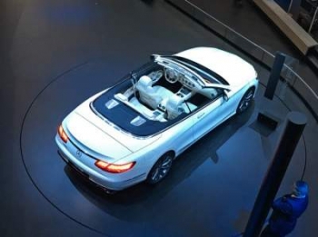 Состоялась презентация купе S-класса от Mercedes
