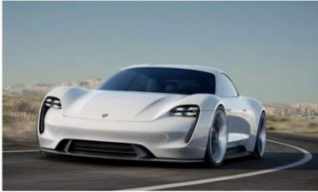 Стала известна примерная стоимость электромобиля Porsche Mission E