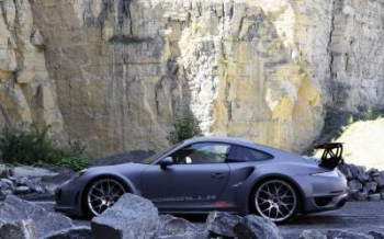 Выпущен самый мощный концепт Porsche 911