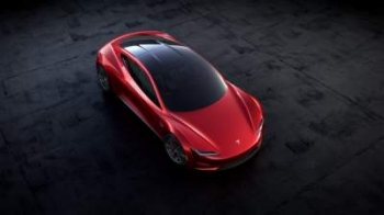 Tesla показала фото нового скоростного родстера