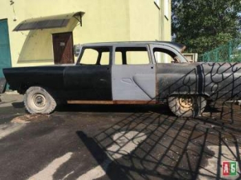 В Украине на продажу выставлен уникальный ретро-автомобиль