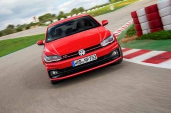 В Европе рухнули продажи Volkswagen Polo