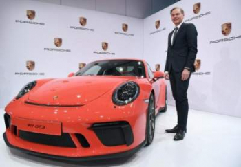 Искусственный интеллект помог: Porsche научилась предсказывать поломки