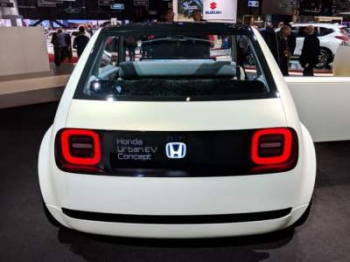 Honda удивила посетителей Женевского автосалона новым Urban EV