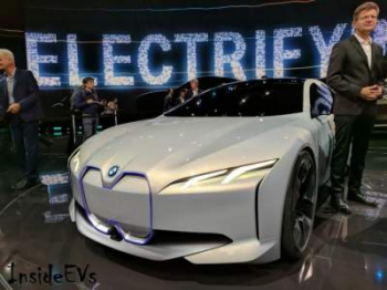 Глава BMW поделился подробностями о новом уникальном электромобиле